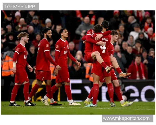 国王杯激战里昂平利物浦全场瞬间沸腾精彩回顾与战报分析