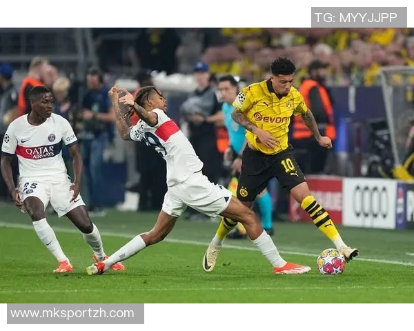 巴黎圣日耳曼大胜多特蒙德红牌事件引发全场热议与争议