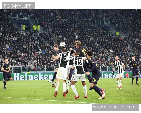 友谊赛精彩回顾:那不勒斯绝杀尤文图斯全场沸腾瞬间解析