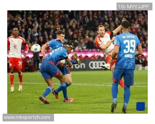 欧冠激战莱比锡以3-0战胜切尔西神奇扑救引发全场狂欢与转会传闻