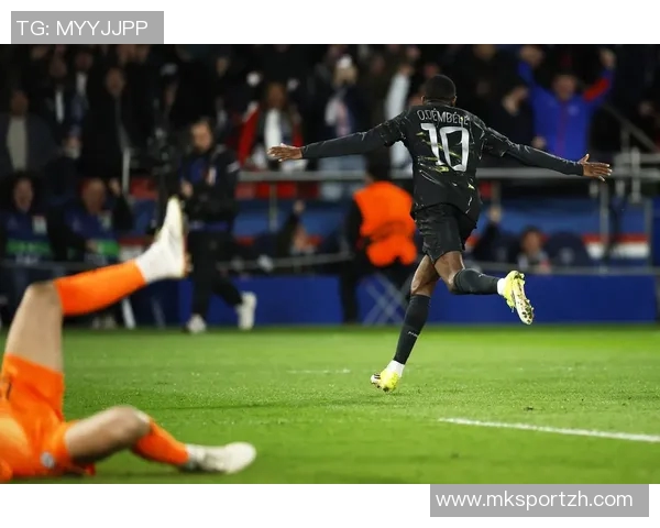 切尔西友谊赛大胜巴黎圣日耳曼点球大战精彩瞬间引发全场欢呼